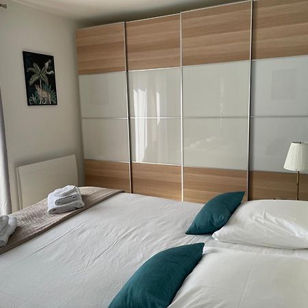 Santec Villa Egurra, A Proximite D'Une Plage De Sable Fin מראה חיצוני תמונה
